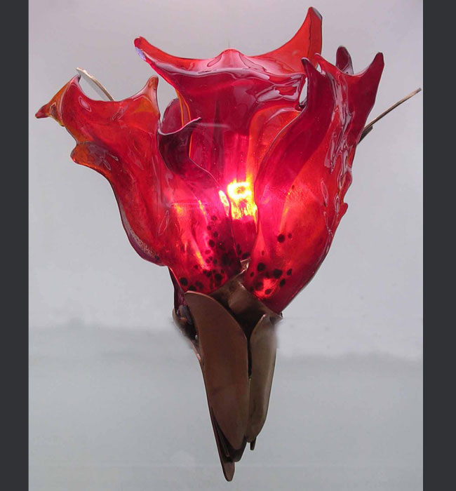 Eternal Light / Ner Tamid by David Klass of Synagogue Art: North Shore Hebrew Academy, Great Neck, NY  Brass and glass, 18”h x 14”w